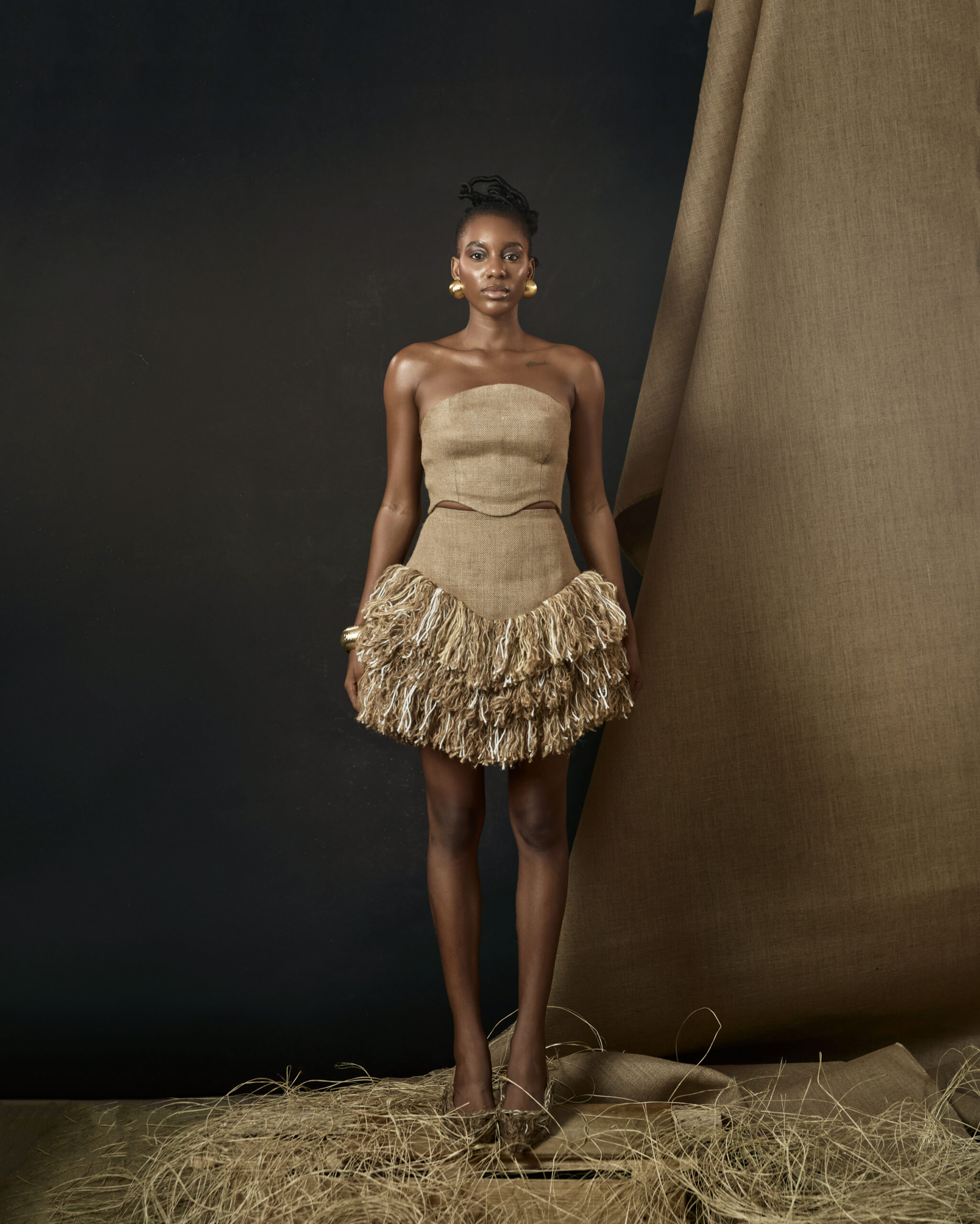 Brown jute skirt and top